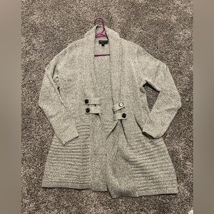 Womens NWT- AB Cardigan - Medium